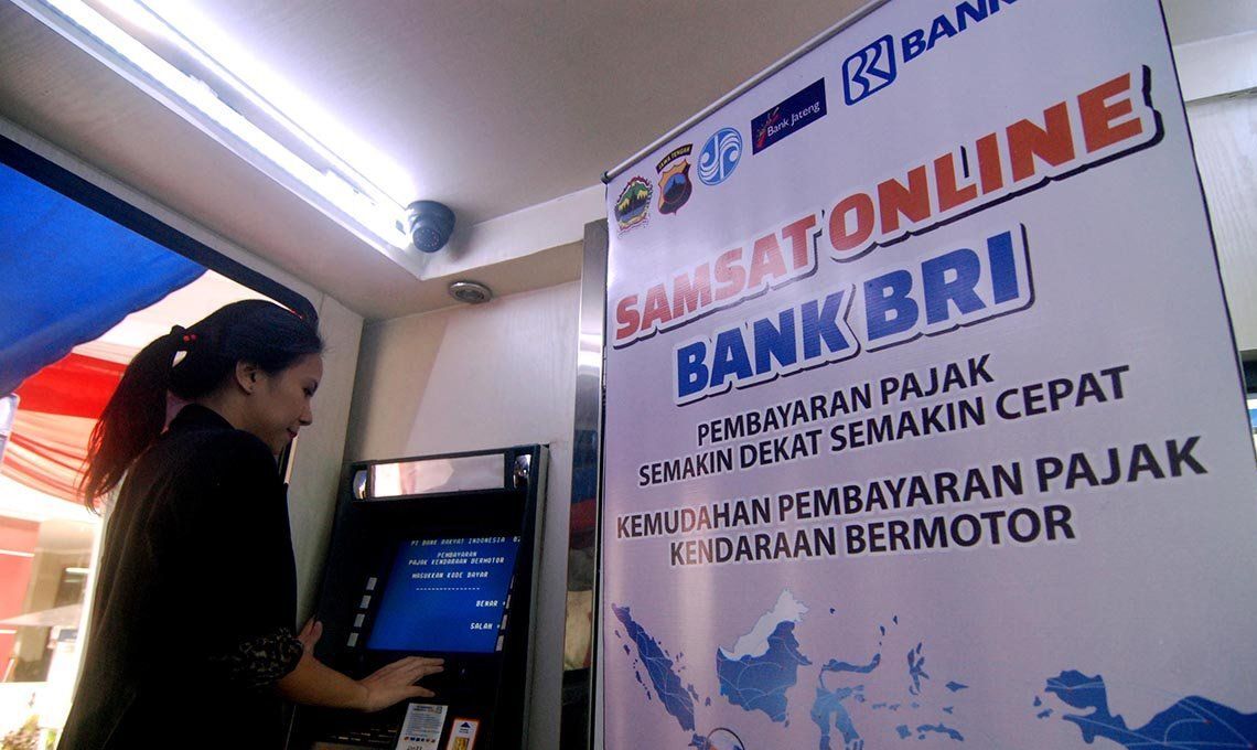 Gambar Cara Tarik Tunai Tanpa Kartu Di ATM Bank BRI Via Aplikasi BRImo